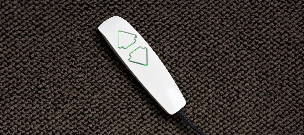 Modal Additional Images for 5300 Domain Iron Lift Chair