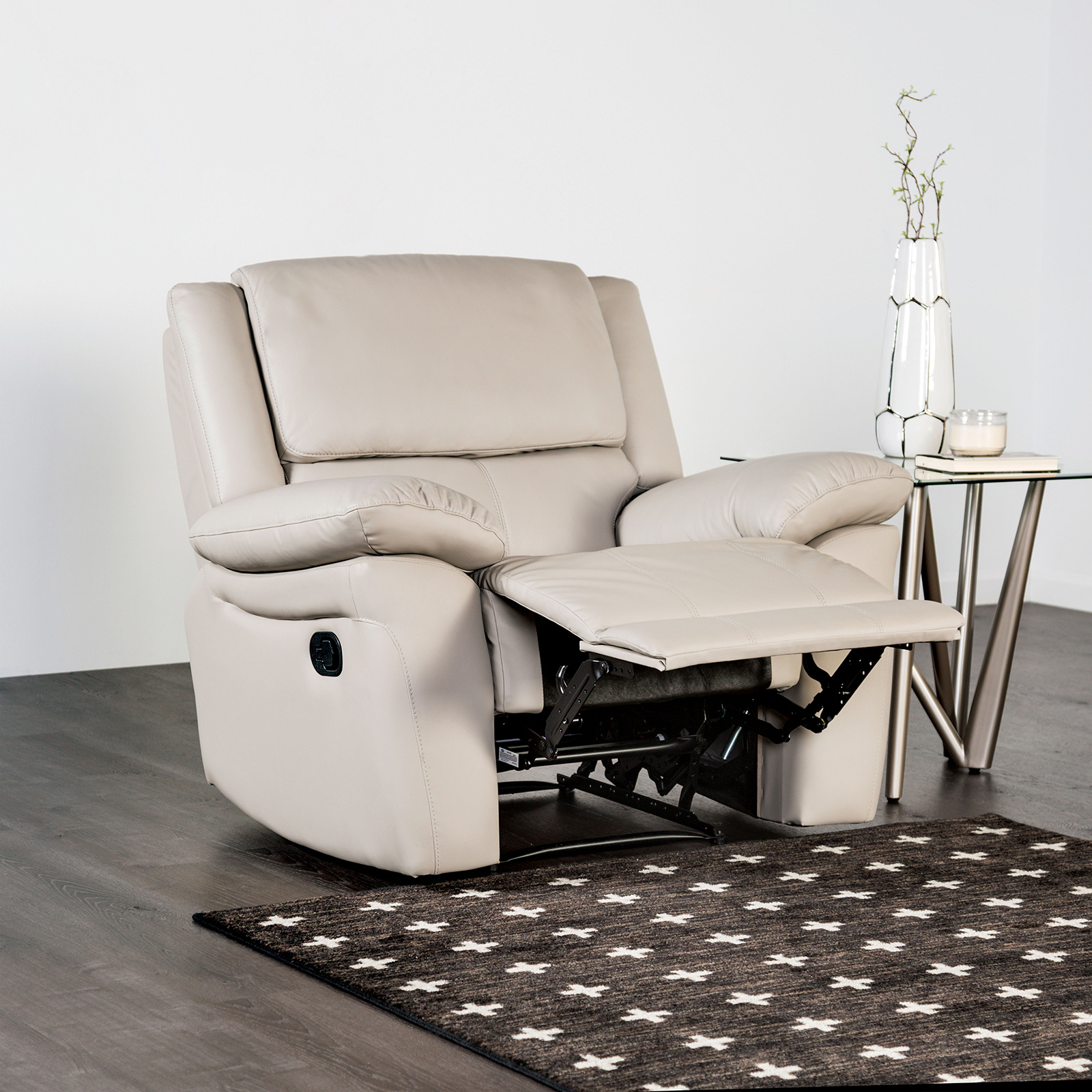 (image for) Glarus Off-White Recliner Chair