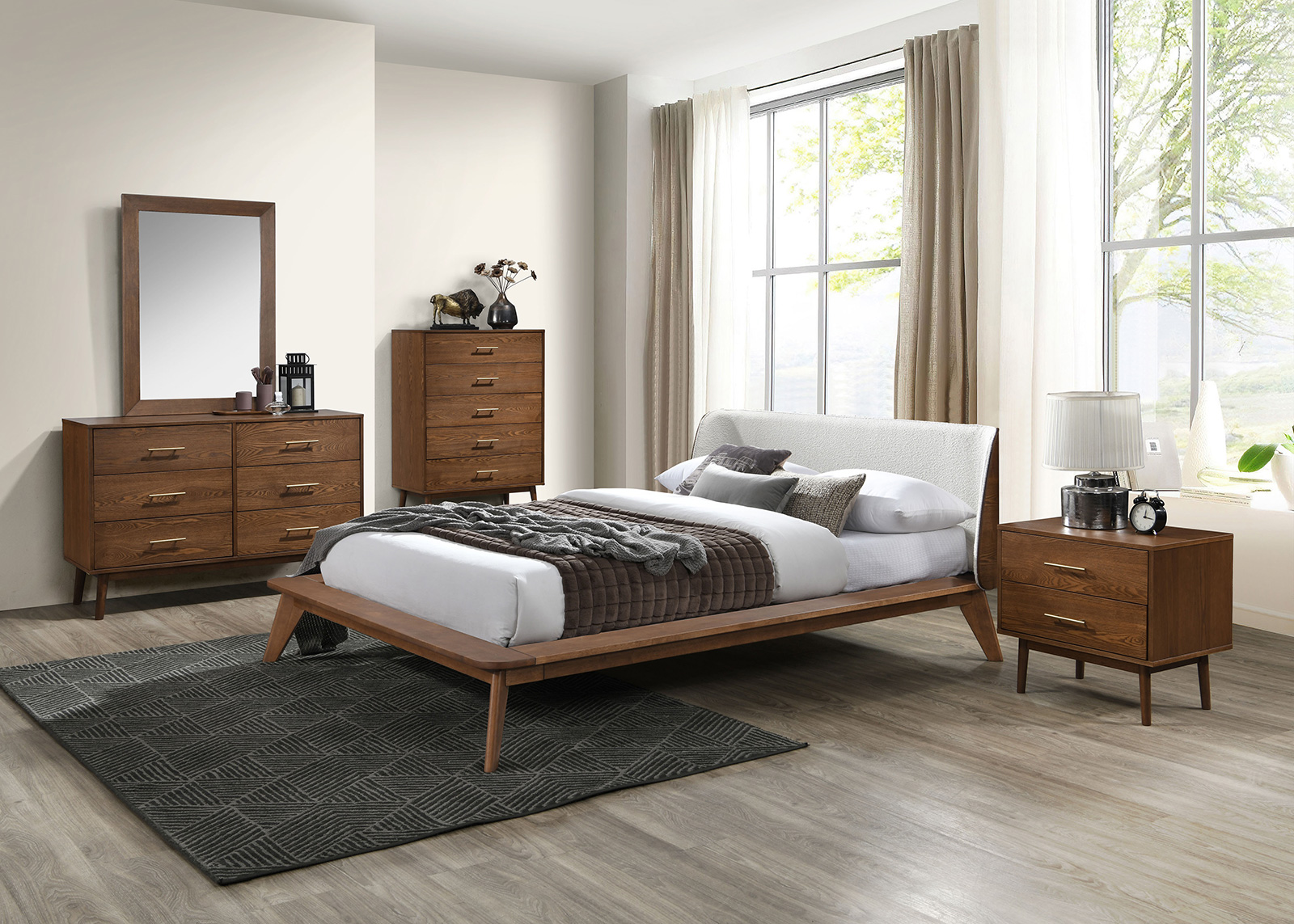 (image for) Lenzburg Walnut Qn. 5Pc W/2Ns