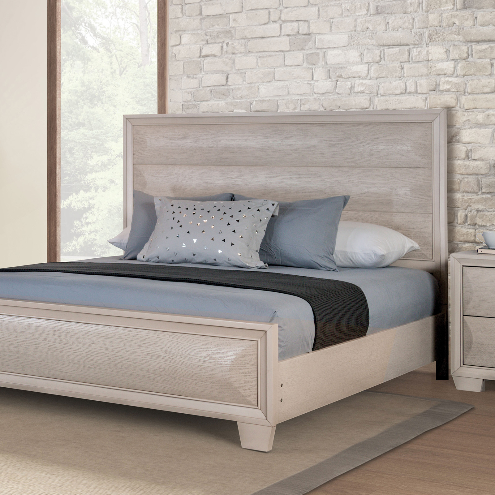 (image for) Chemnitz White Qn. 4Pc 