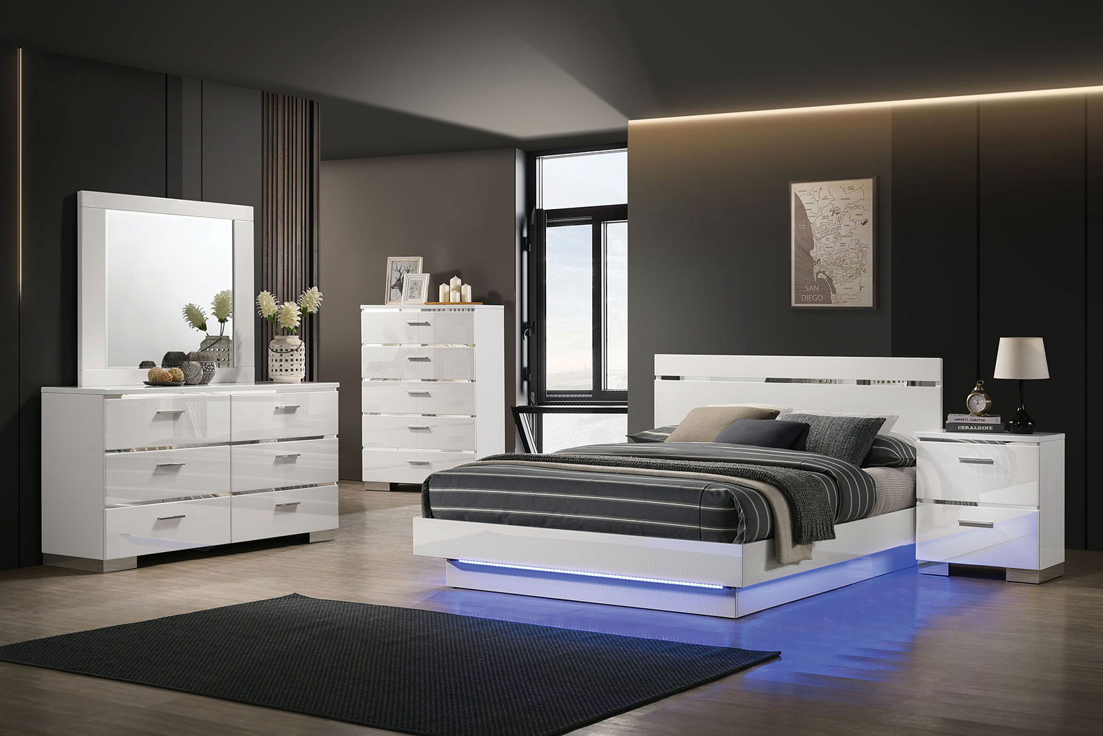 (image for) Erlach White Qn. 4Pc 